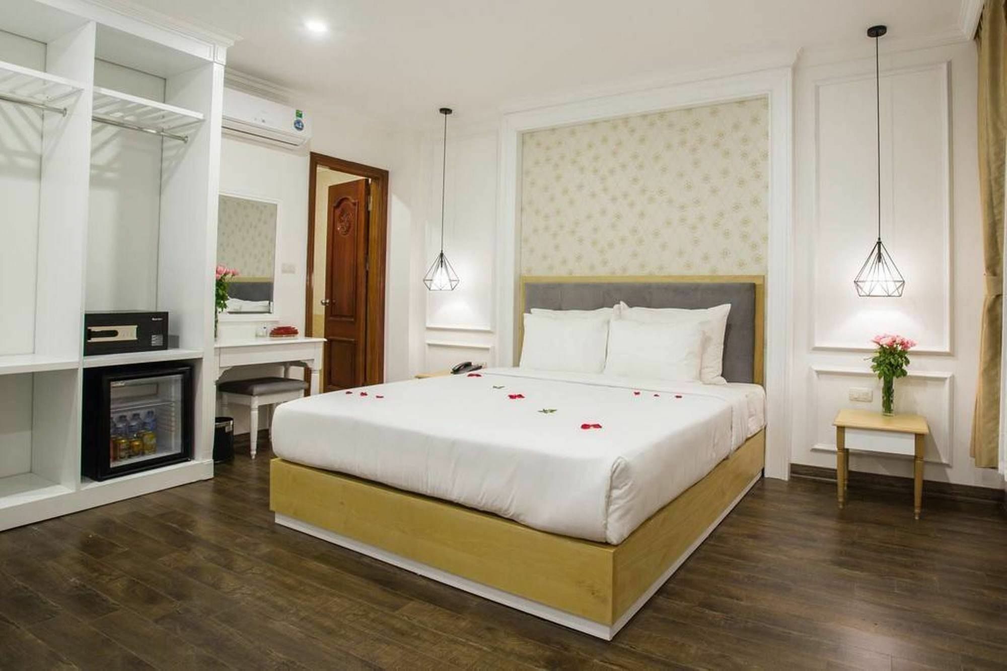 Hanoi A83 Hotel Buitenkant foto