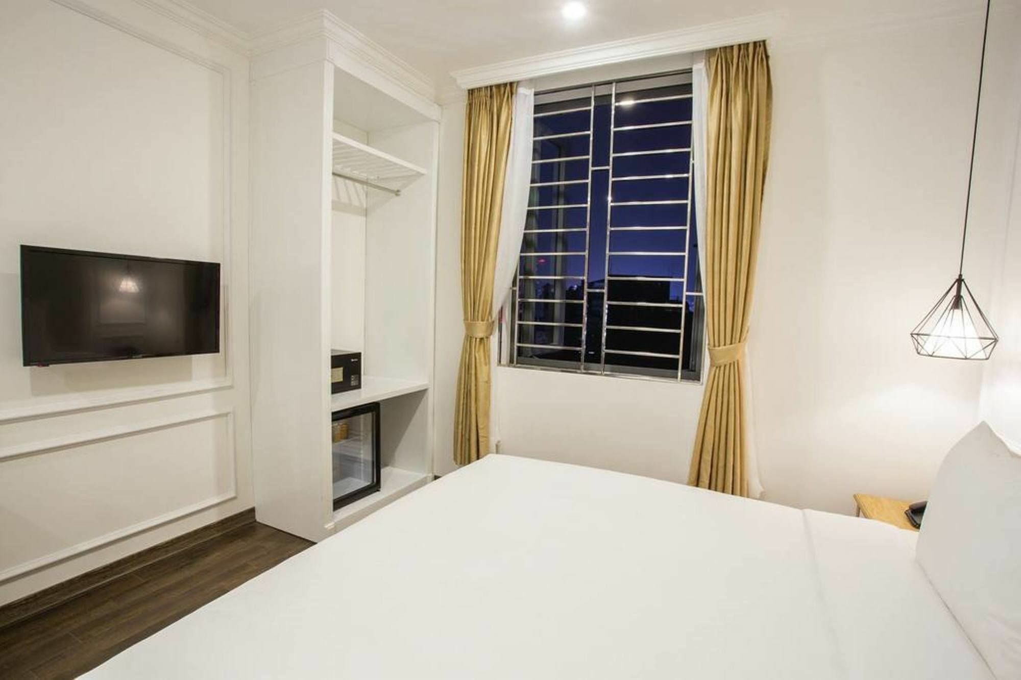 Hanoi A83 Hotel Buitenkant foto
